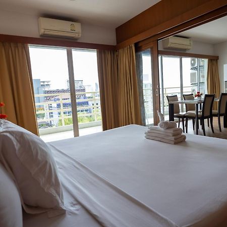 Hotel Vtsix At View Talay 6 Pattaya Exterior foto
