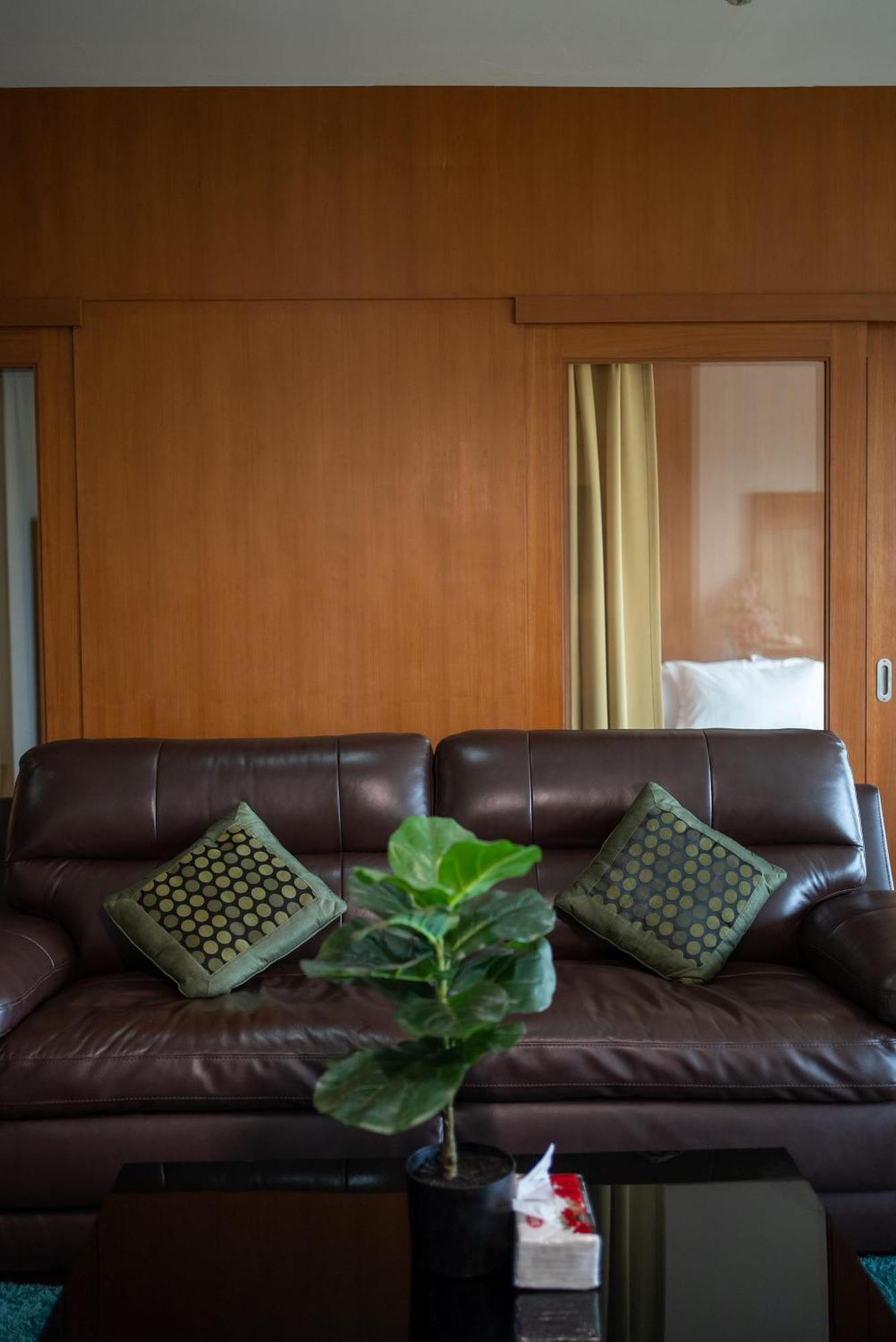 Hotel Vtsix At View Talay 6 Pattaya Exterior foto