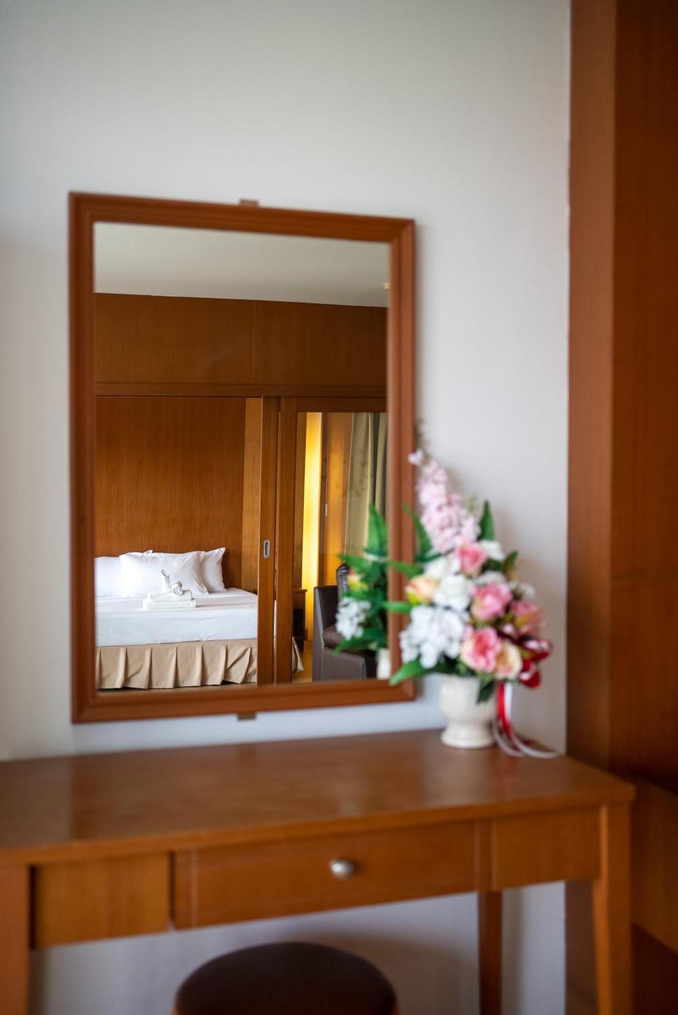 Hotel Vtsix At View Talay 6 Pattaya Zimmer foto