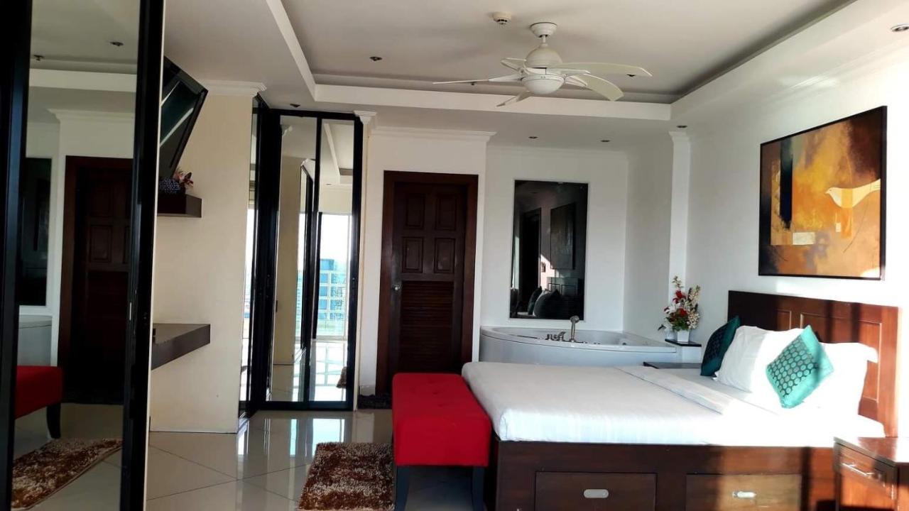 Hotel Vtsix At View Talay 6 Pattaya Exterior foto
